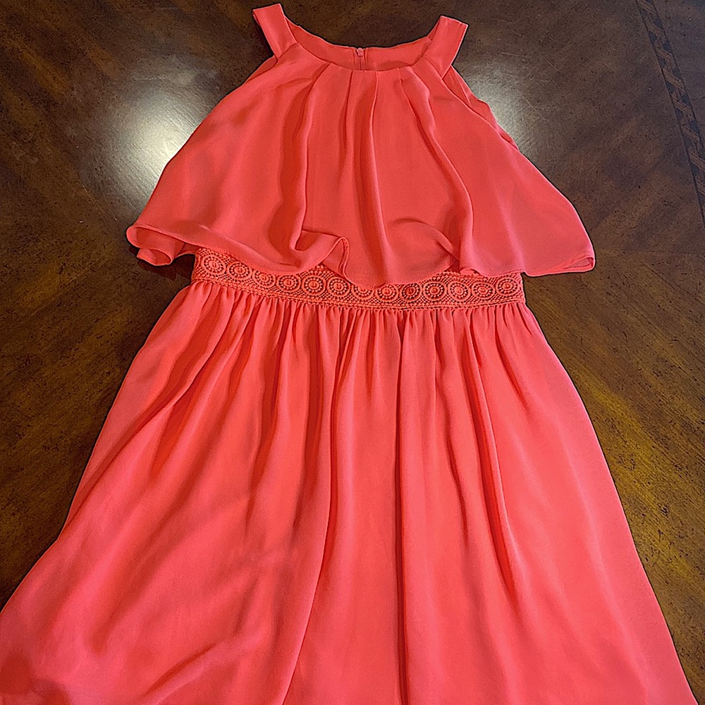 Flowy pink dress